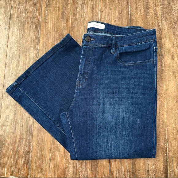 KanCan High-Rise Super Flare Jeans dark blue - Picture 2 of 12